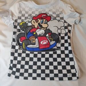 Mario Boys Shirt White Checkered Mario Graphic Short Sleeve Size XL 14/16 Gaming